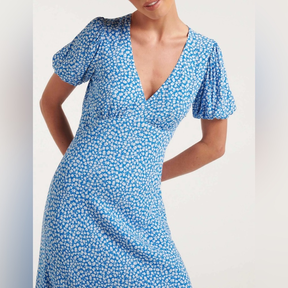 Ivanna Open Back Midi Dress